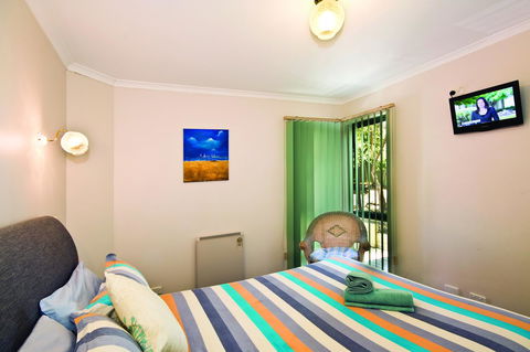 Anchorage Motel & Villas Lorne - New Castle Tourism 29