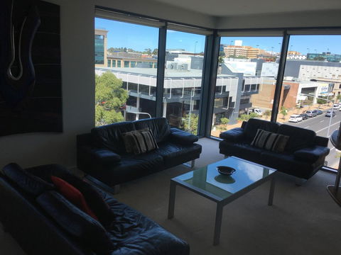 Geelong Waterfront Penthouse Apartment - Newcastle Accommodation 9
