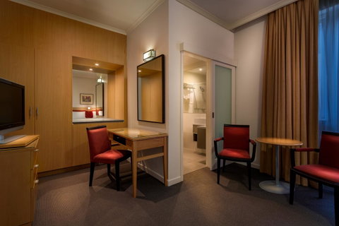 BEST WESTERN PLUS Travel Inn - Newcastle Accommodation 38