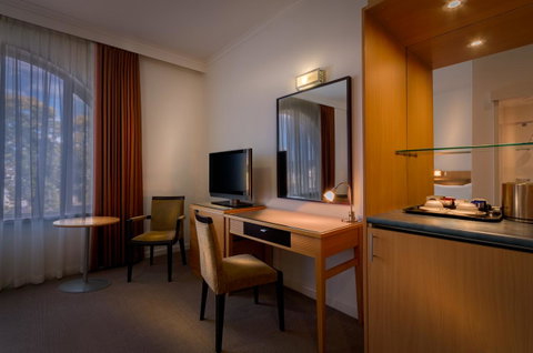 BEST WESTERN PLUS Travel Inn - Newcastle Accommodation 27