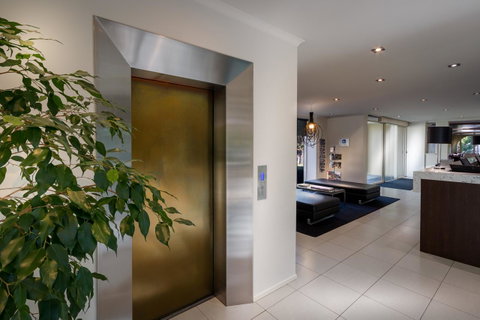 BEST WESTERN PLUS Travel Inn - Newcastle Accommodation 22
