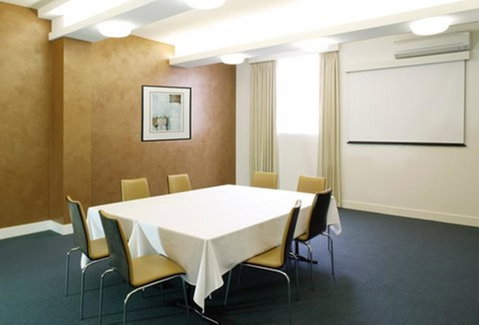 BEST WESTERN PLUS Travel Inn - Newcastle Accommodation 20