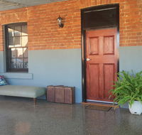 Sublime Spa Apartments - New Castle Tourism