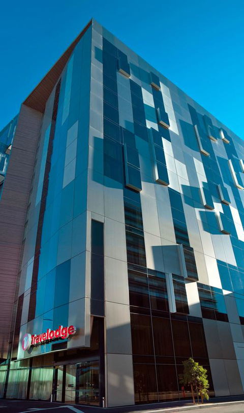 Travelodge Hotel Melbourne Docklands - New Castle Tourism 18