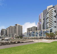 Docklands Private Collection - New Quay - New Castle Tourism