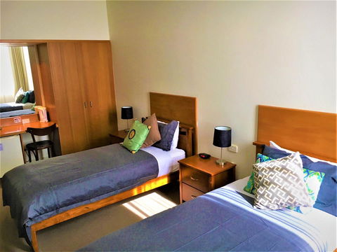 Plough Hotel - Newcastle Accommodation 8