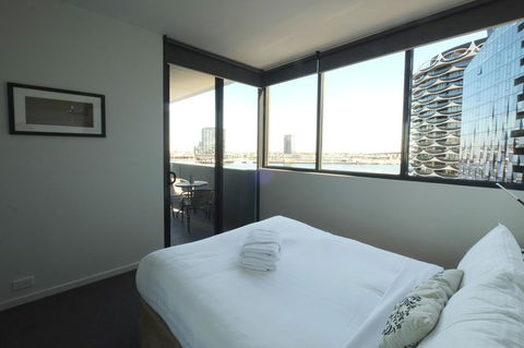 ACD Apartments - New Castle Tourism 18