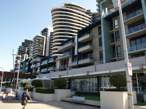 ACD Apartments - New Castle Tourism 44