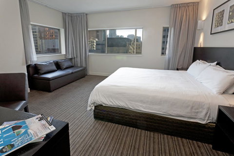 Causeway 353 Hotel - Newcastle Accommodation 34