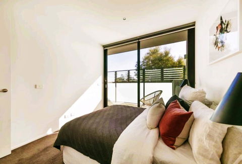 Apartments In Richmond Church St Near MCG - Newcastle Accommodation 15