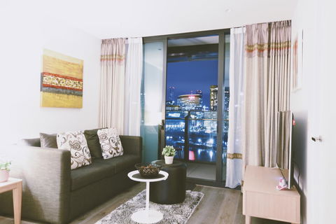 Riverside Docklands S Collection - New Castle Tourism 5