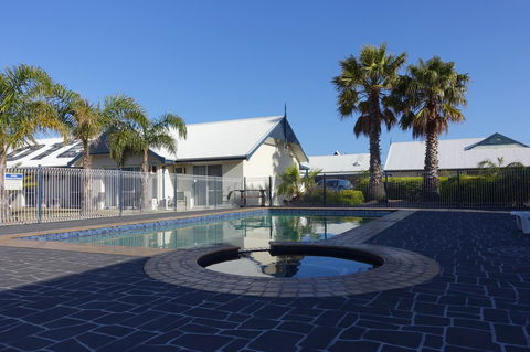 Torquay Tropicana Motel - Newcastle Accommodation 4
