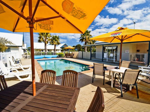 Torquay Tropicana Motel - Newcastle Accommodation 0