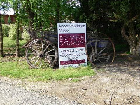 De\'Vine Escape - New Castle Tourism 1