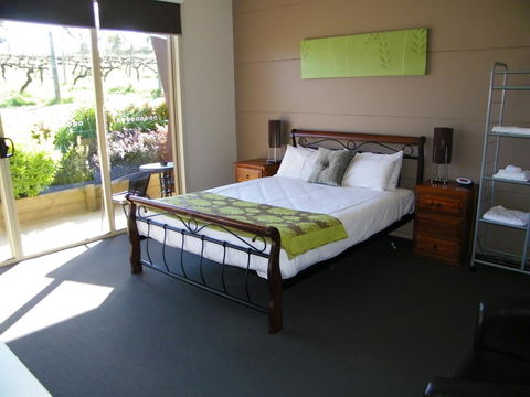 De\'Vine Escape - New Castle Tourism 3