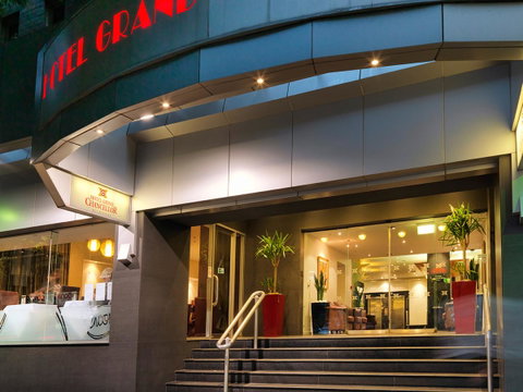 Hotel Grand Chancellor Melbourne - Newcastle Accommodation 2