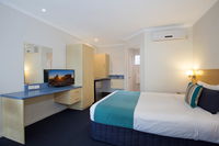 Book Hamilton Accommodation Vacations New Castle Tourism New Castle Tourism