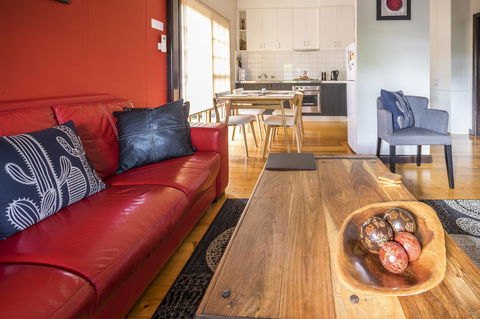 Azen Haven - Newcastle Accommodation 8