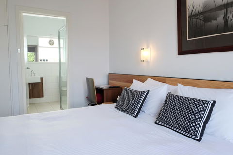 MAC South Yarra By Melbourne Apartment Collection - Newcastle Accommodation 18