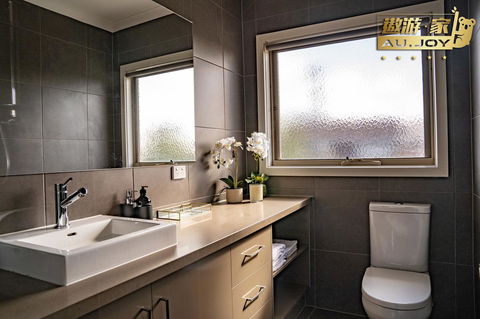 Melbourne (Glen Waverley) AU.JOY Home - New Castle Tourism 7