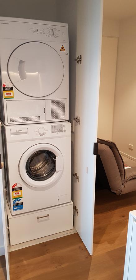 Ivanhoe Apartments - Newcastle Accommodation 6