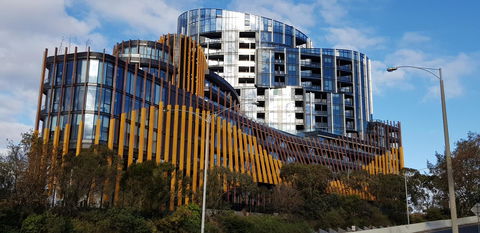 Ivanhoe Apartments - Newcastle Accommodation 13