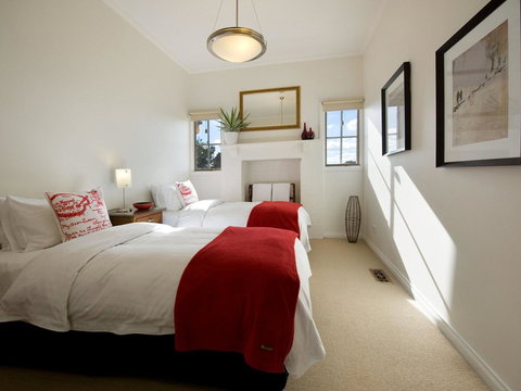 Churchills - Newcastle Accommodation 12