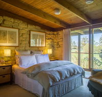 The Burrow at Wombat Bend - New Castle Tourism