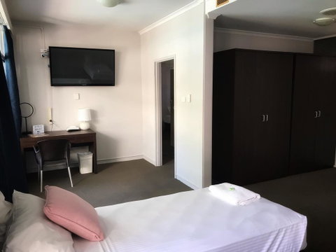 The Cavenagh - Newcastle Accommodation 2