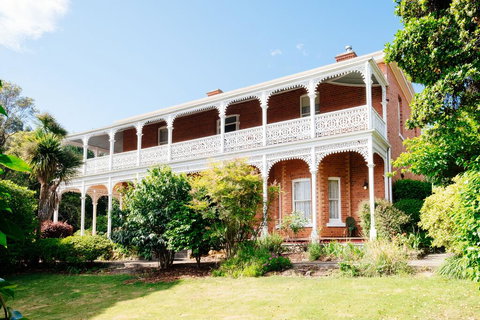 The Dragonfly North West - Newcastle Accommodation 1