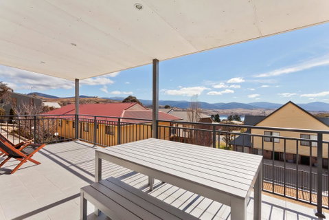 The Elements West - Jindabyne - Newcastle Accommodation 1