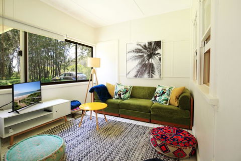 The Endless Summer @ Culburra - Pet Friendly - 2 Mins To Beach - New Castle Tourism 1