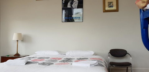 The Eastern Hotel - Newcastle Accommodation 1
