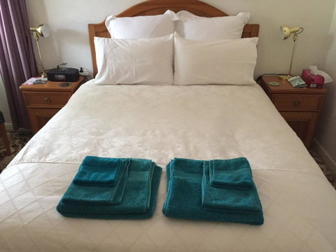 The Evergreen Bed And Breakfast - Newcastle Accommodation 3