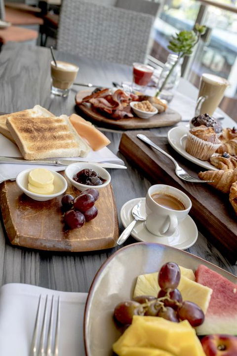 The Executive Inn, Newcastle - New Castle Tourism 3