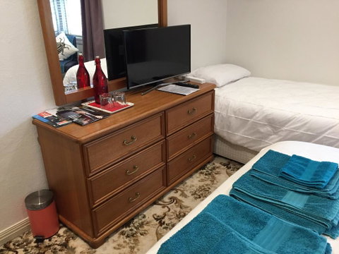 The Evergreen Bed And Breakfast - Newcastle Accommodation 1