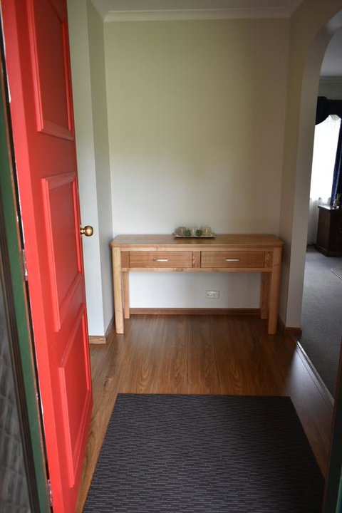 The Golf Getaway - Newcastle Accommodation 3