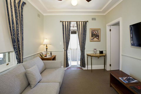The Hughenden Boutique Hotel - Newcastle Accommodation 2