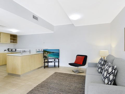 The Lighthouse At Iluka Resort Apartments - New Castle Tourism 3