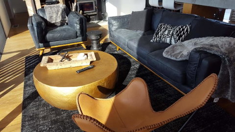 The Longhouse - Suite 3 - Newcastle Accommodation 2