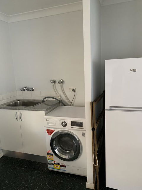 The Oaks Hotel Motel - Newcastle Accommodation 1