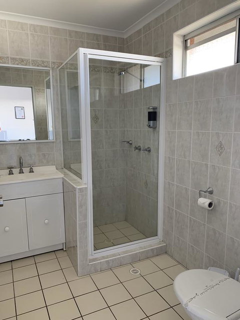 The Oaks Hotel Motel - Newcastle Accommodation 2