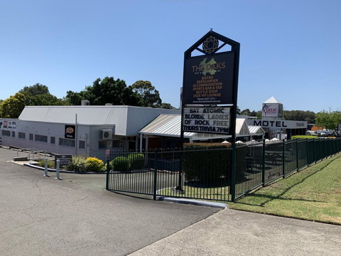 The Oaks Hotel Motel - Newcastle Accommodation 0