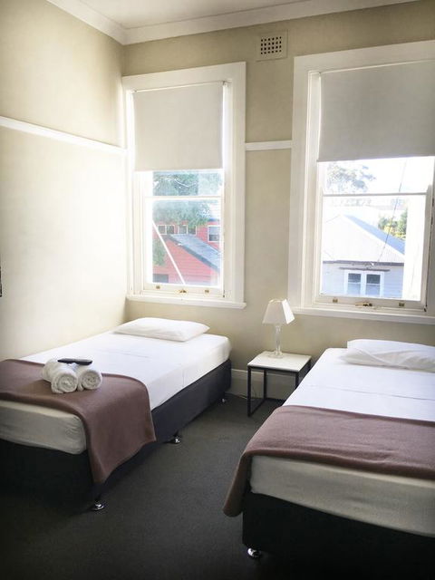 The Oriental Hotel - Newcastle Accommodation 3