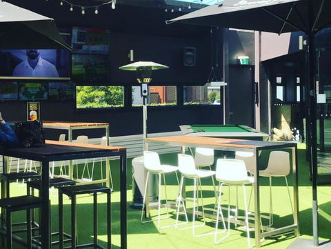 The Premier Hotel Broadmeadow - Newcastle Accommodation 3