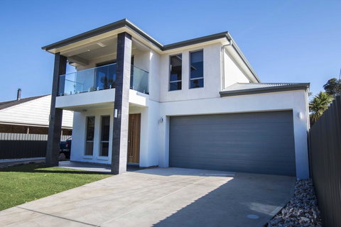 The Races Complex - Newcastle Accommodation 0