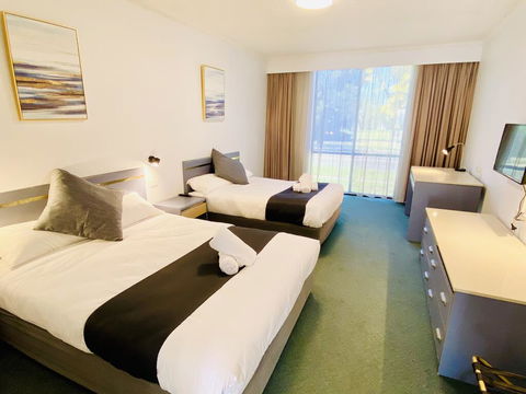 The Select Inn Penrith - New Castle Tourism 1