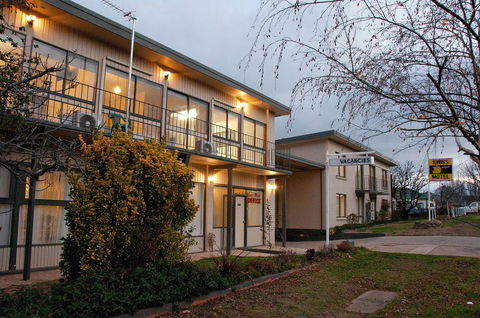 The Swiss Motel - Newcastle Accommodation 0