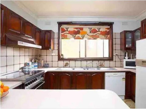 Thomastown Antique House Room 1 - Newcastle Accommodation 1