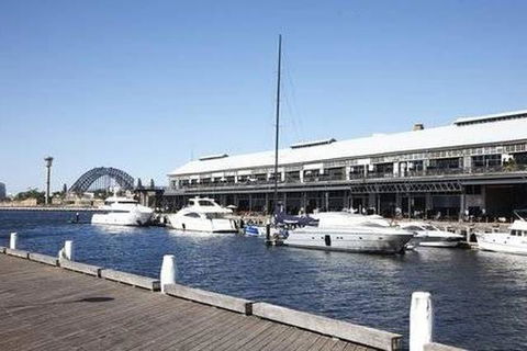 Thriving City Location, Dining Hub - New Castle Tourism 2